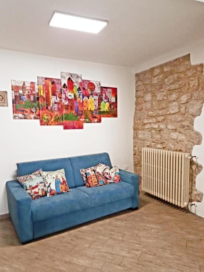 Апартаменты Borgo Nel Tempo Collestatte Экстерьер фото